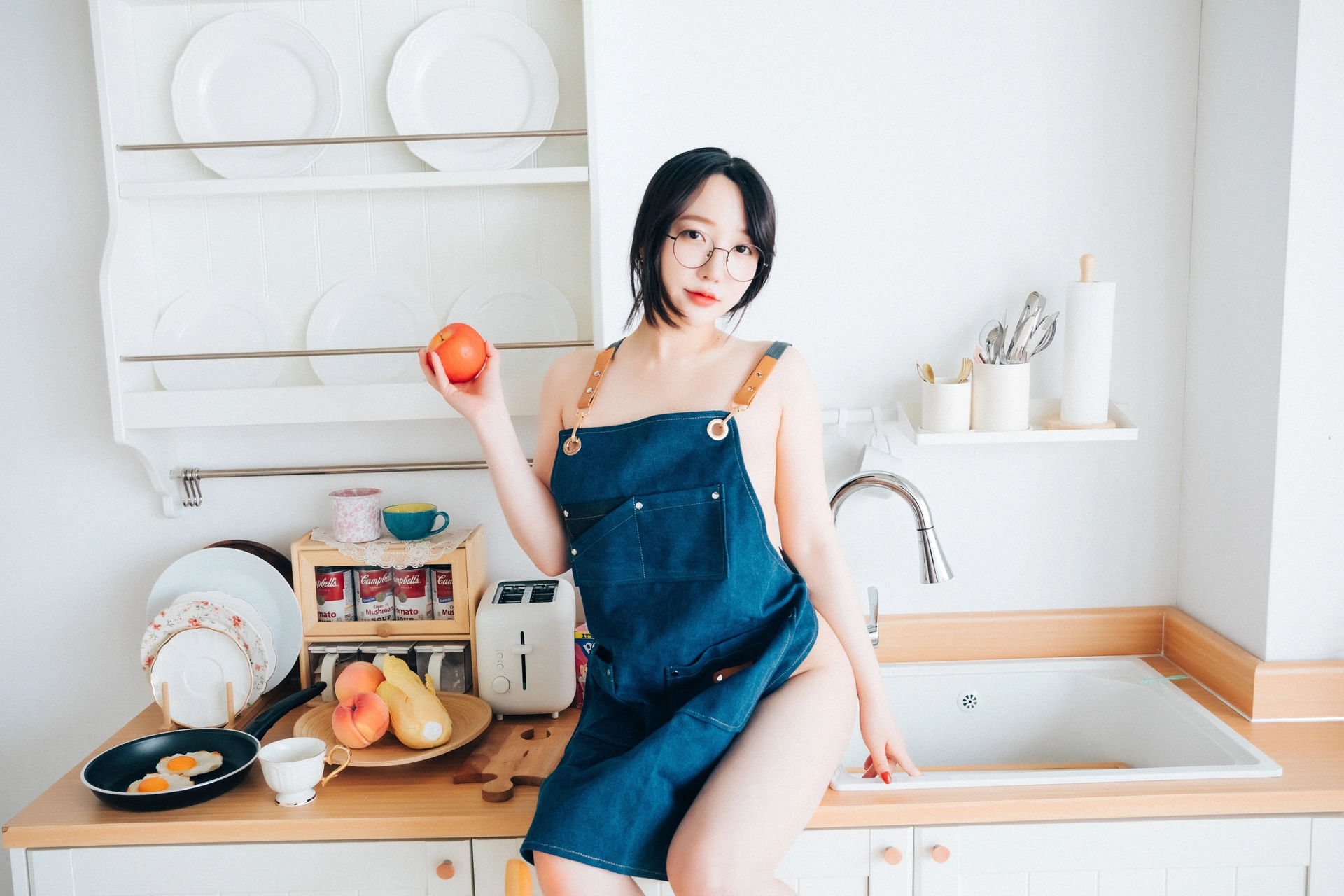 061.[Loozy] Son Ye-Eun (손예은) - Nudy Painter + S.ver 2